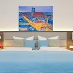 Lizz Hotel Munich